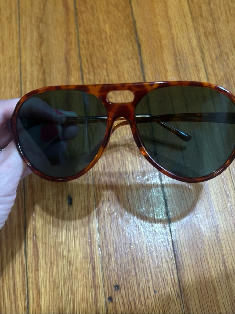 FLYING FISHERMAN BROWN OVERSIZE SPORTS  SUNGLASSES TAIWAN 70s VIBE